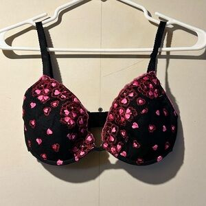 🌸 Early 2000‘s Black Bra with Pink Hearts